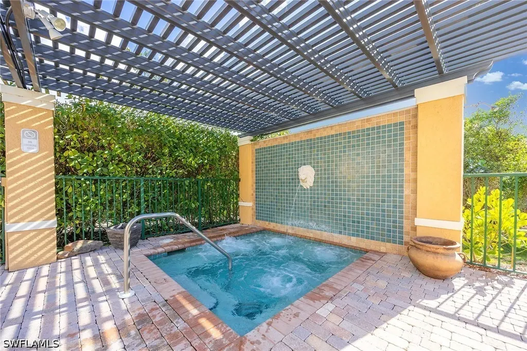 8635 River Homes Lane Bonita Springs FL 34135