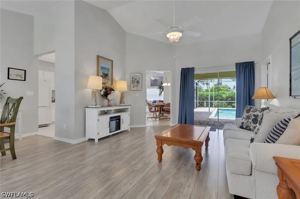 505 Raven Way Naples FL 34110