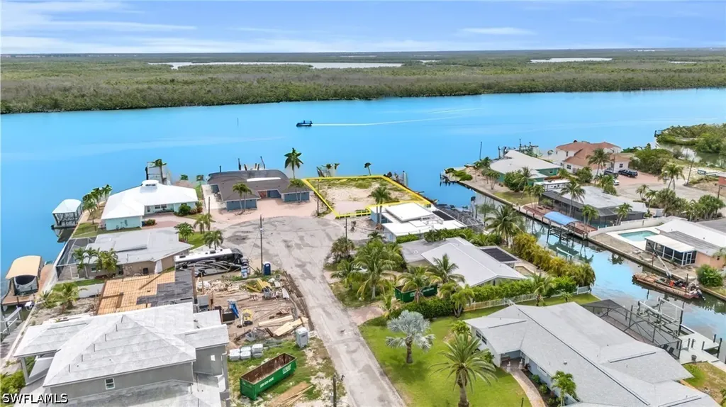470 Madison Court Fort Myers Beach FL 33931