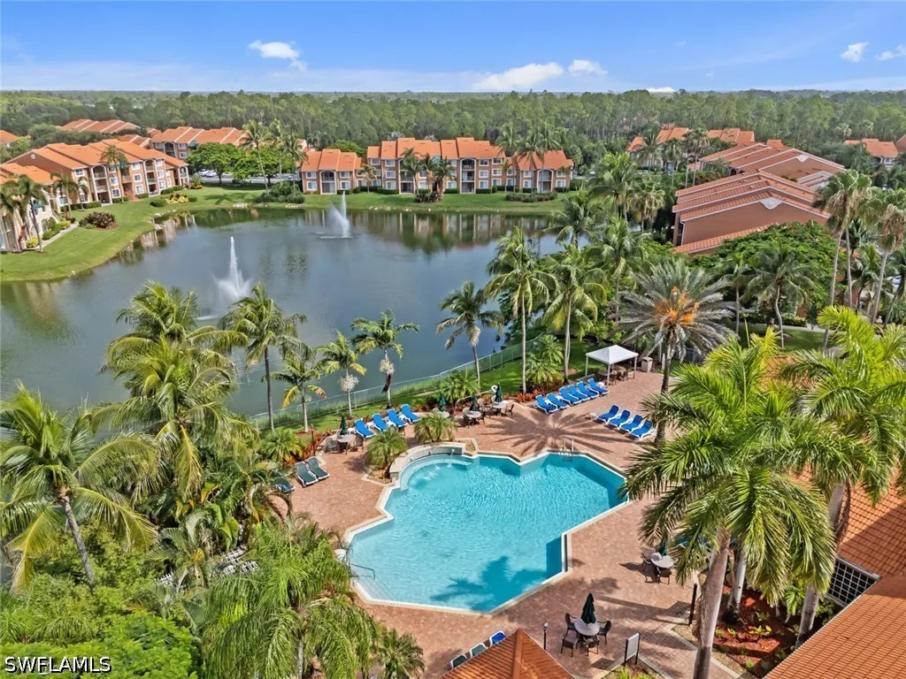 1270 Wildwood Lakes Boulevard Naples FL 34104