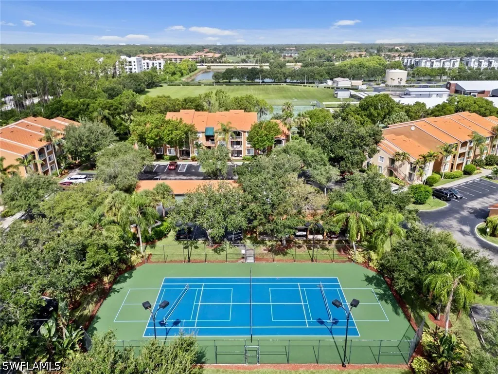 1270 Wildwood Lakes Boulevard Naples FL 34104