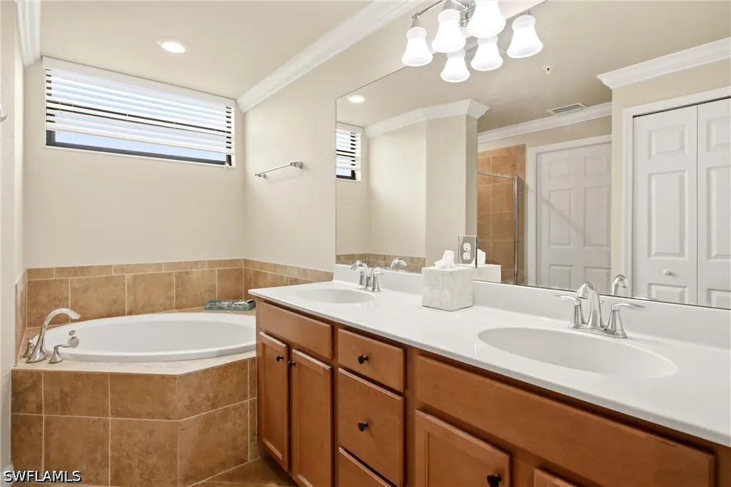 9518 Avellino Way Naples FL 34113