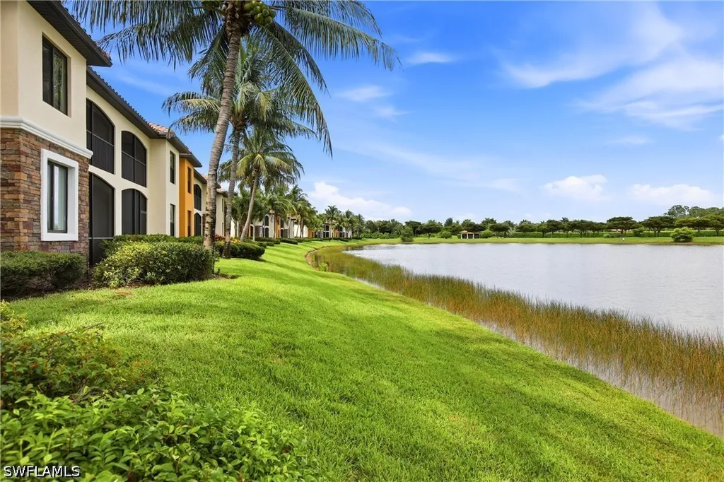 9518 Avellino Way Naples FL 34113