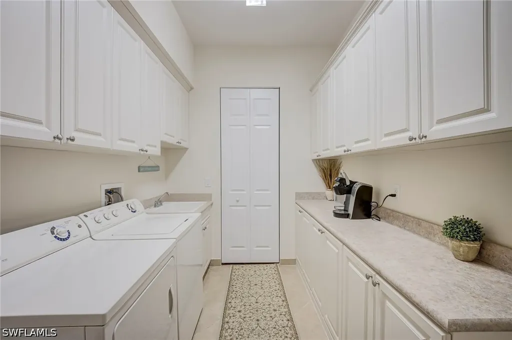 3694 Pleasant Springs Drive Naples FL 34119