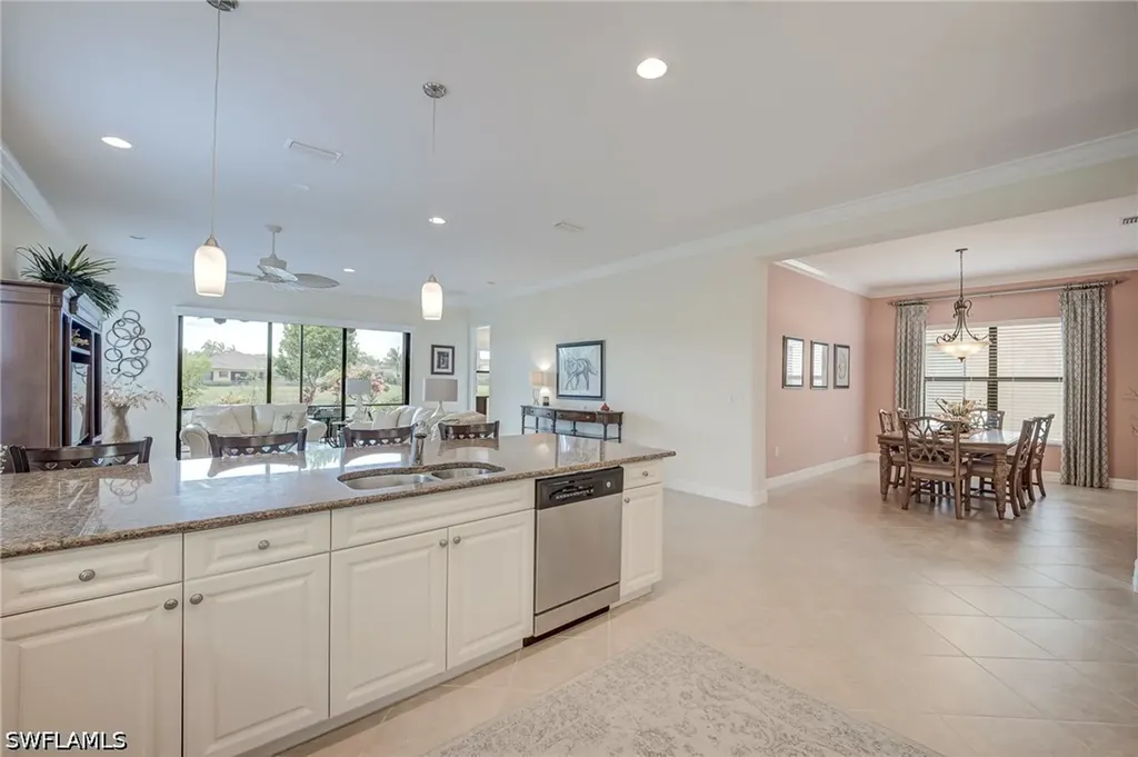 3694 Pleasant Springs Drive Naples FL 34119