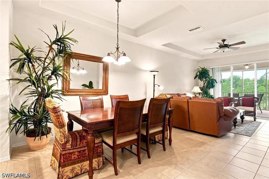 4874 Hampshire Court Naples FL 34112