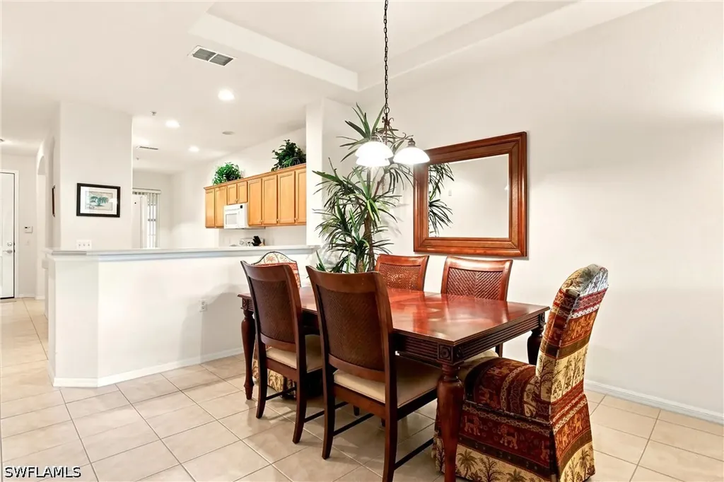 4874 Hampshire Court Naples FL 34112