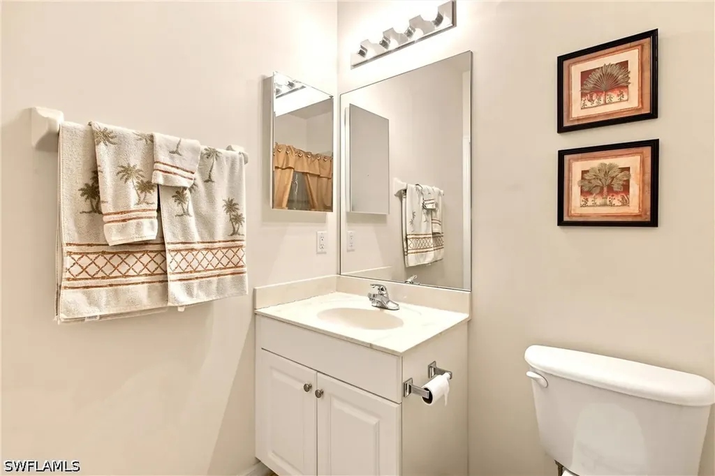 4874 Hampshire Court Naples FL 34112