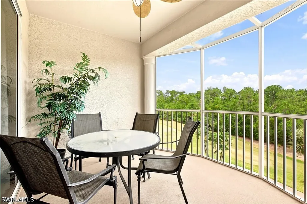 4874 Hampshire Court Naples FL 34112