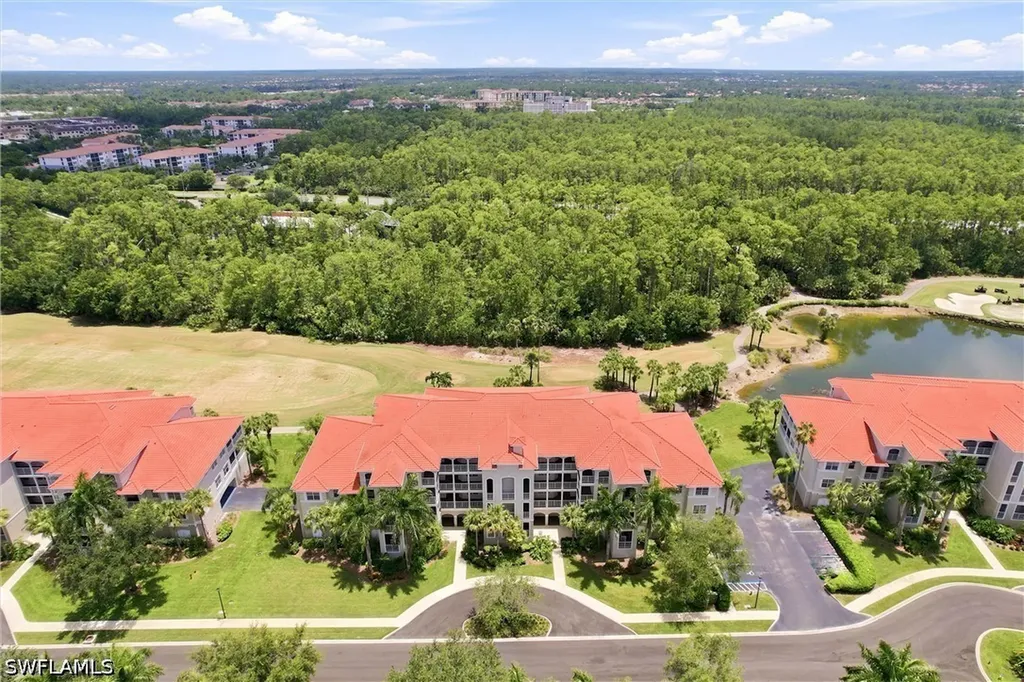 4874 Hampshire Court Naples FL 34112