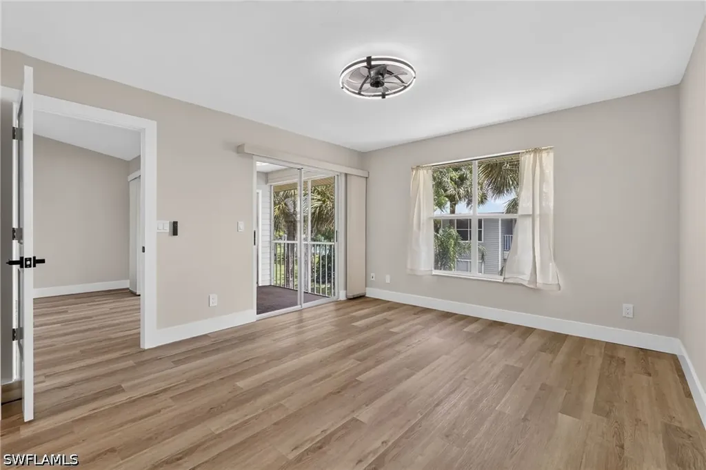 1915 Courtyard Way Naples FL 34112