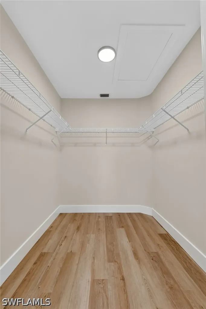 1915 Courtyard Way Naples FL 34112