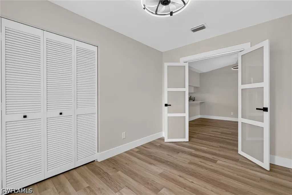 1915 Courtyard Way Naples FL 34112