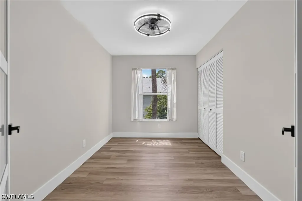 1915 Courtyard Way Naples FL 34112