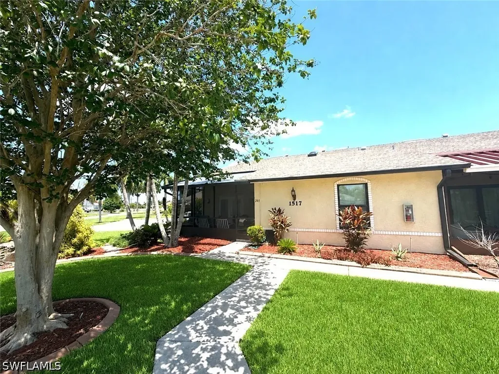 1517 SW 51st Lane Cape Coral FL 33914