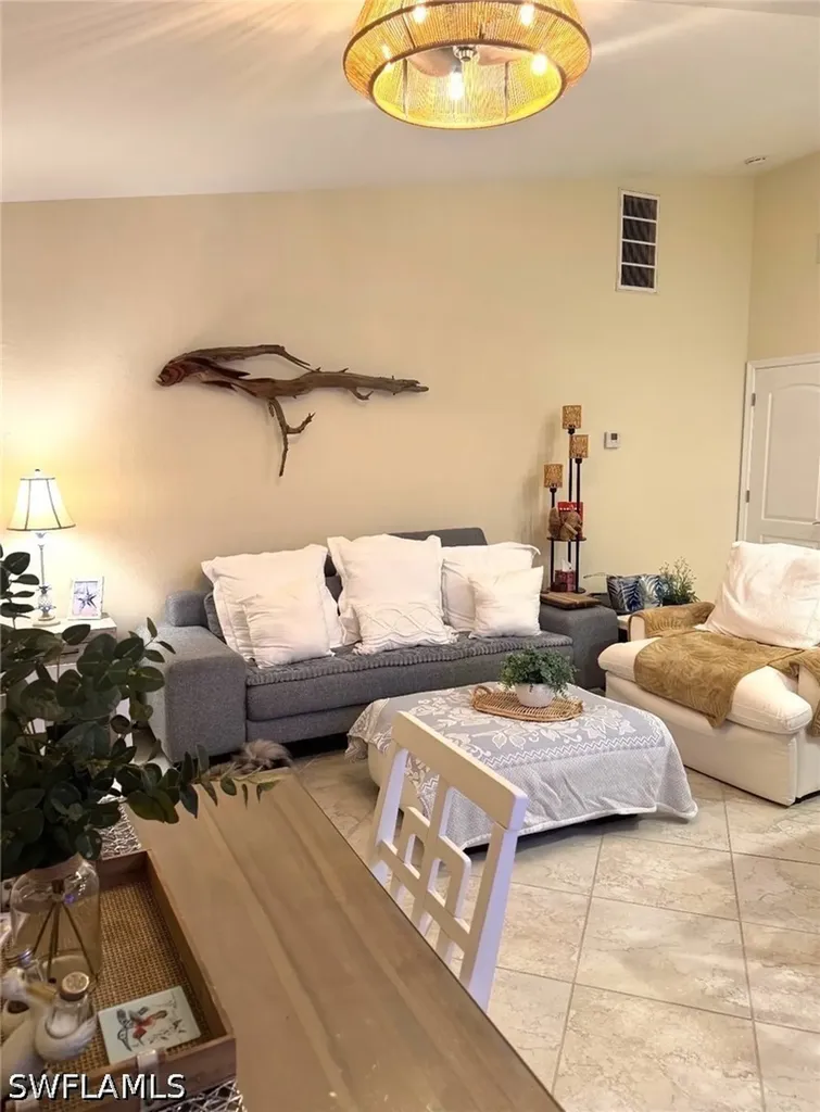 1517 SW 51st Lane Cape Coral FL 33914