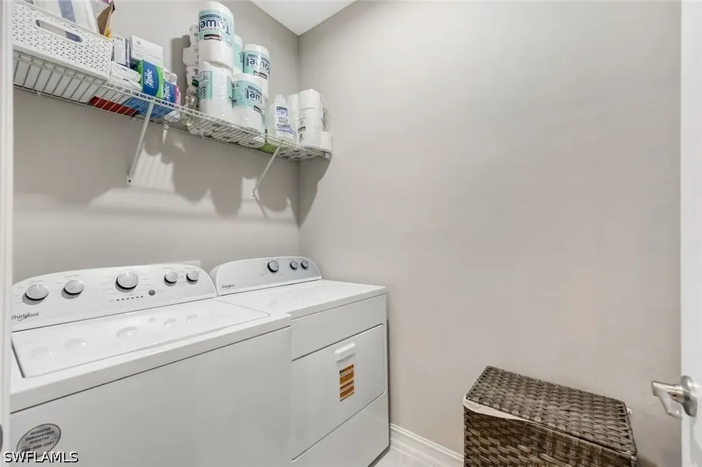 7348 Rockefeller Drive Naples FL 34119