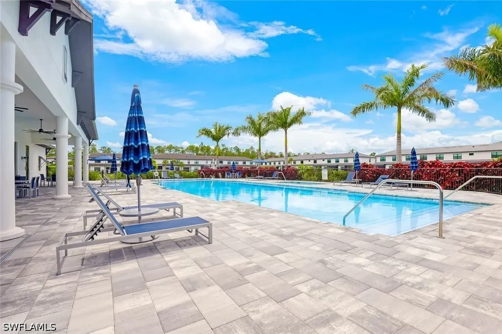 7348 Rockefeller Drive Naples FL 34119