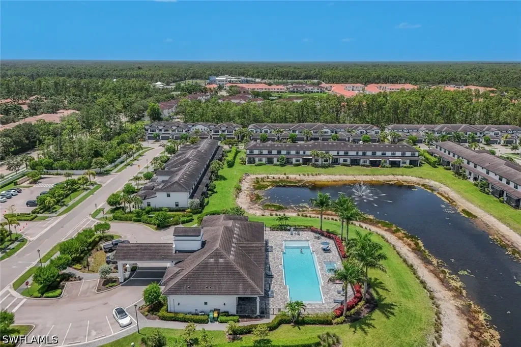 7348 Rockefeller Drive Naples FL 34119