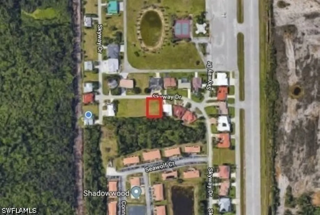 4085 Skyway Dr Lot#33 Naples FL 34112-2922