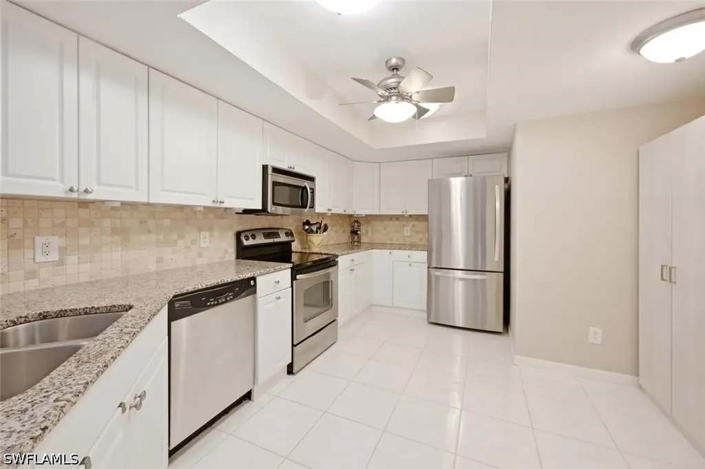 4987 Pepper Circle Naples FL 34113
