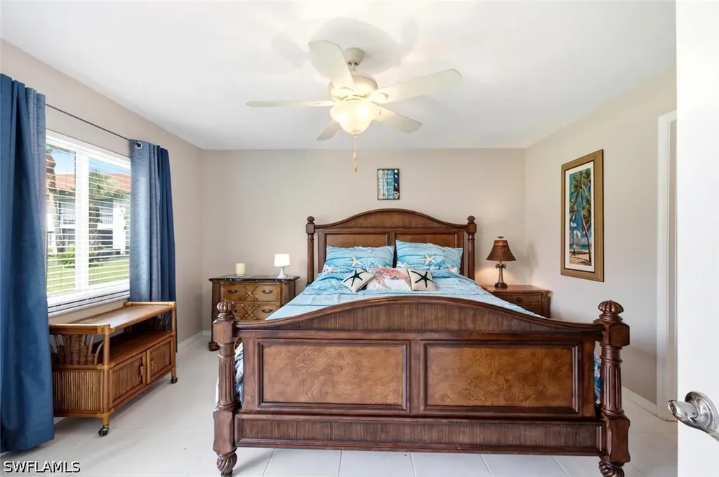 4987 Pepper Circle Naples FL 34113