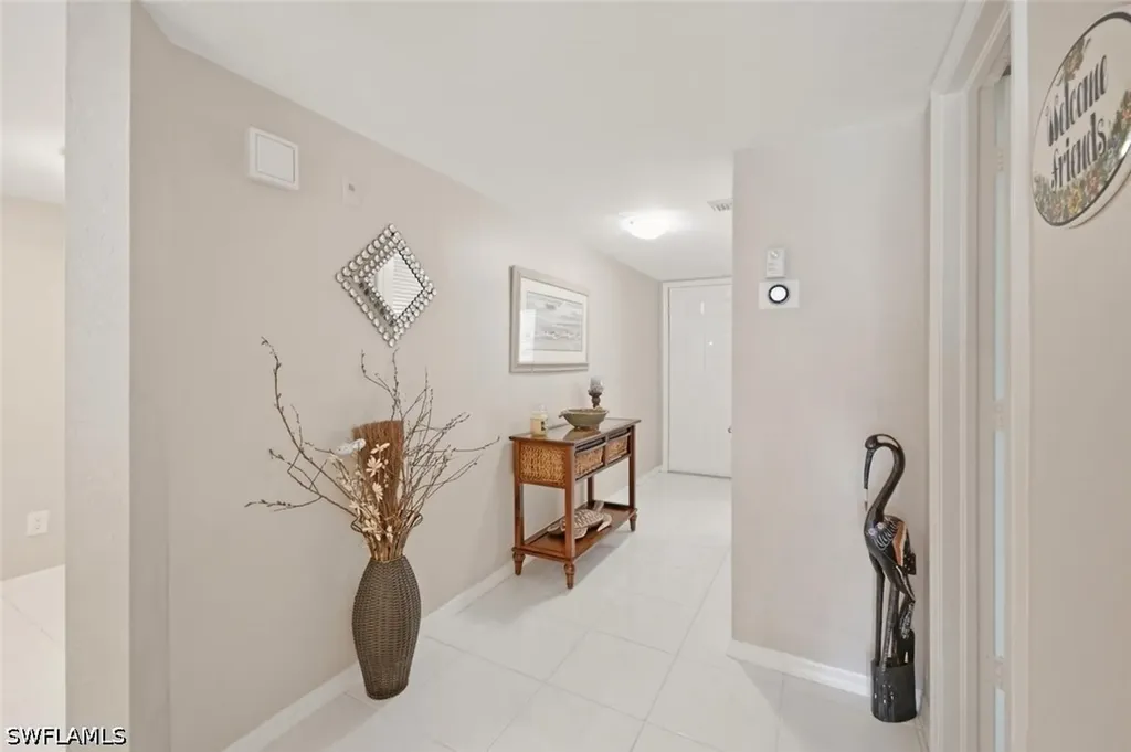 4987 Pepper Circle Naples FL 34113