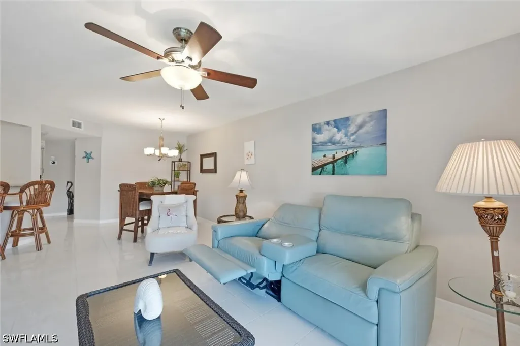 4987 Pepper Circle Naples FL 34113