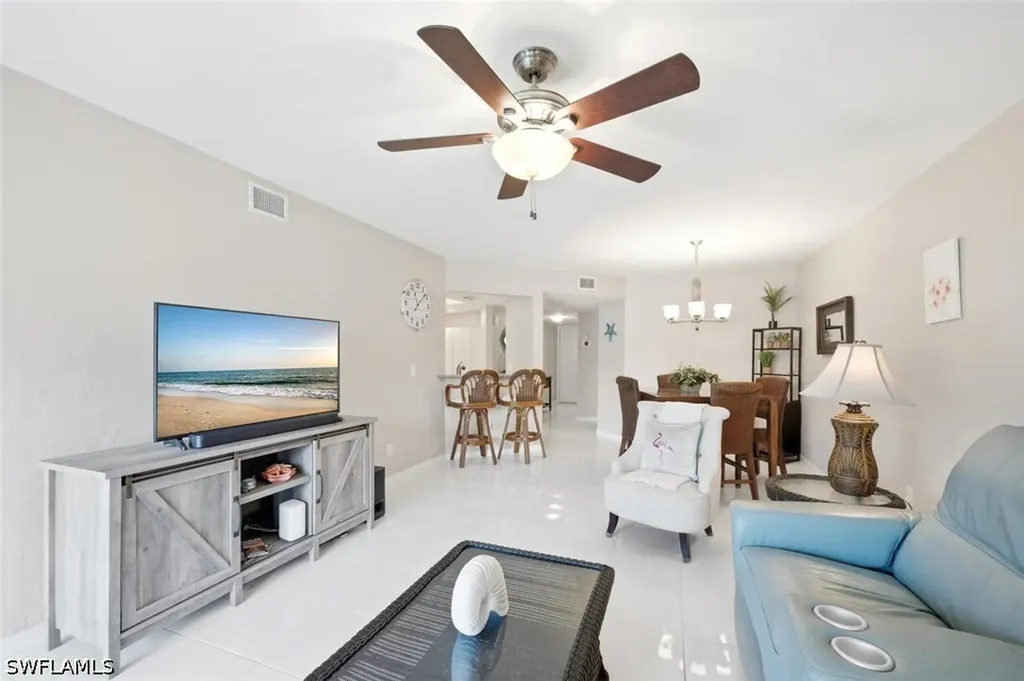 4987 Pepper Circle Naples FL 34113