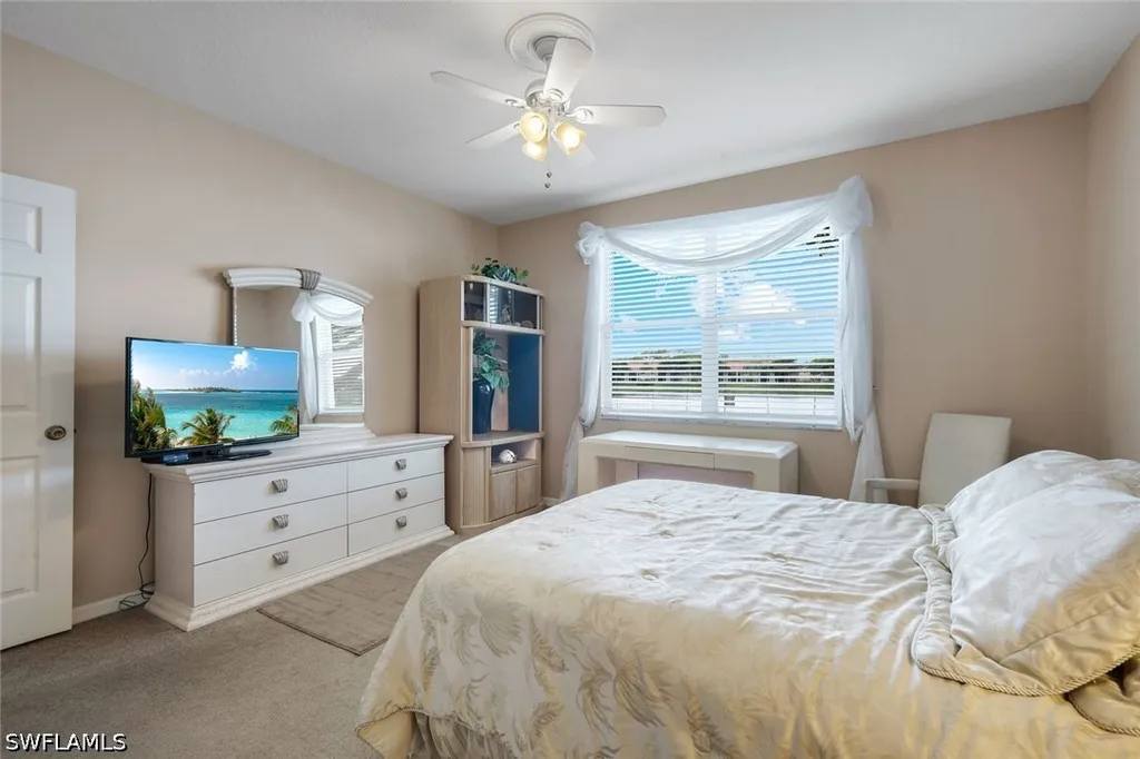 6384 Huntington Lakes Circle Naples FL 34119