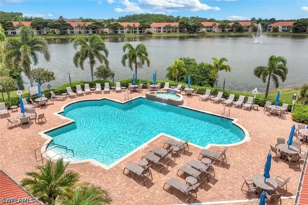 6384 Huntington Lakes Circle Naples FL 34119