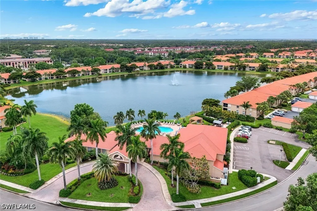 6384 Huntington Lakes Circle Naples FL 34119