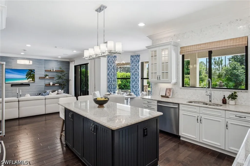 3908 Gibralter Drive Naples FL 34119