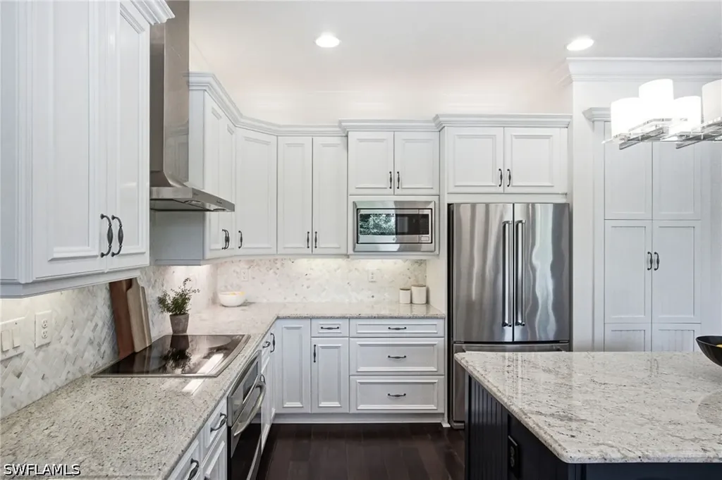 3908 Gibralter Drive Naples FL 34119