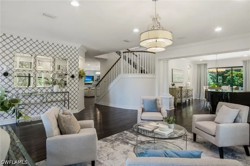 3908 Gibralter Drive Naples FL 34119
