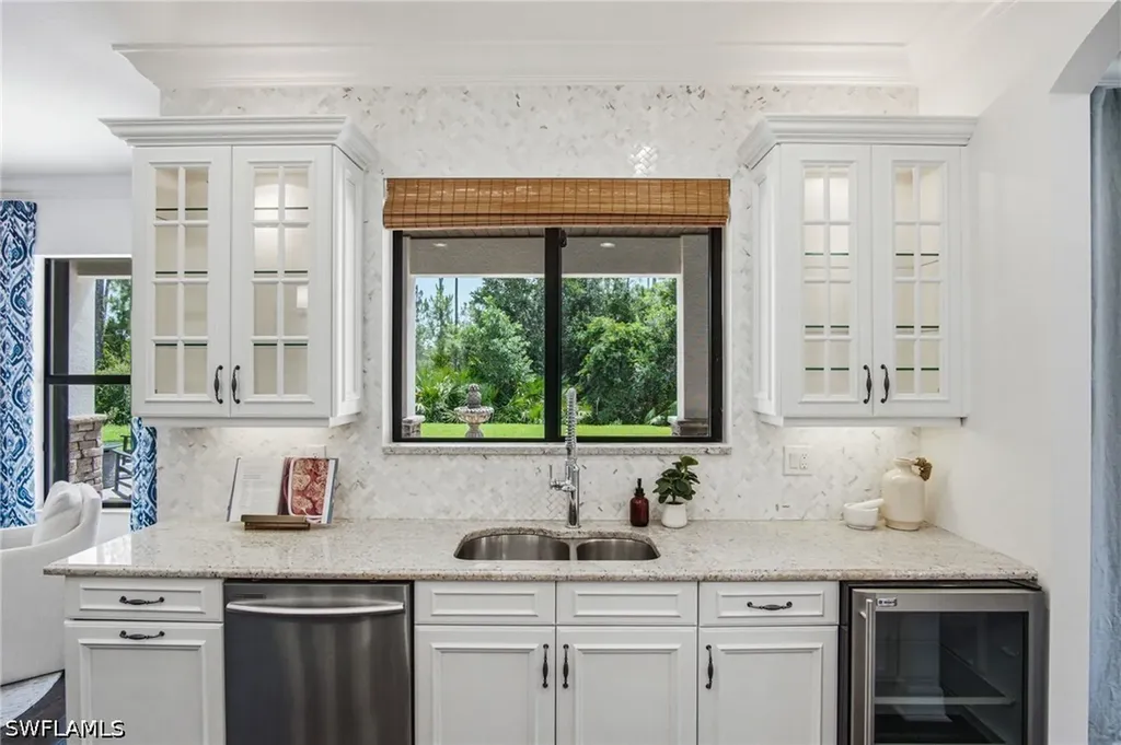 3908 Gibralter Drive Naples FL 34119