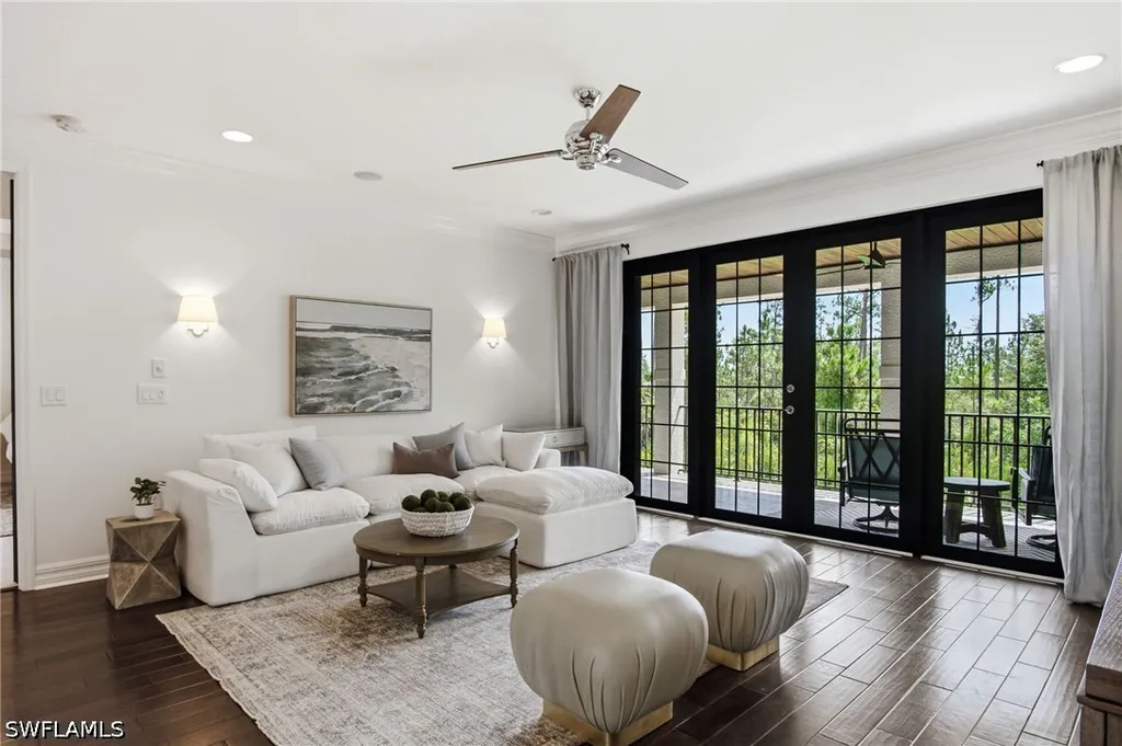 3908 Gibralter Drive Naples FL 34119