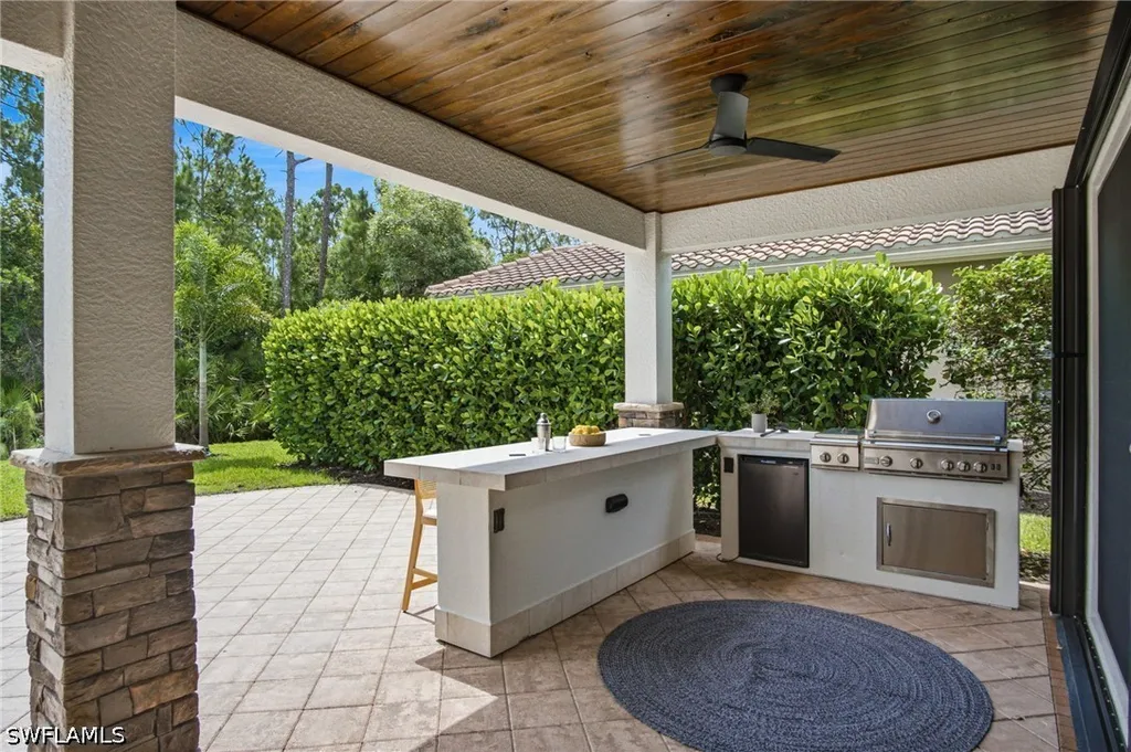 3908 Gibralter Drive Naples FL 34119
