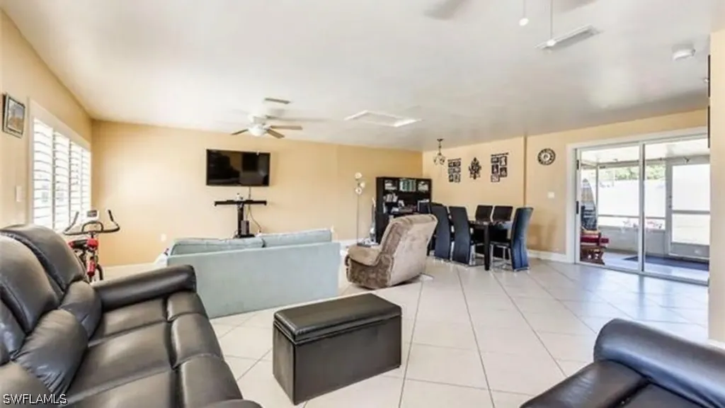 5325 23rd Place SW Naples FL 34116