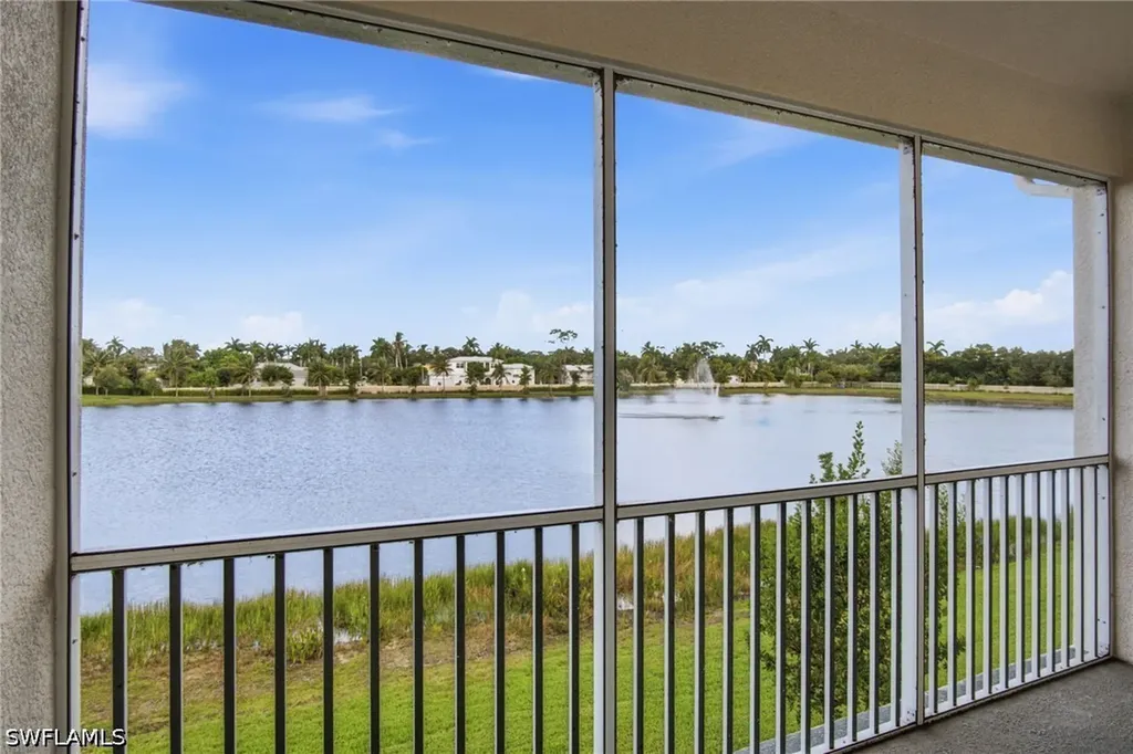 4596 Arboretum Circle Naples FL 34112