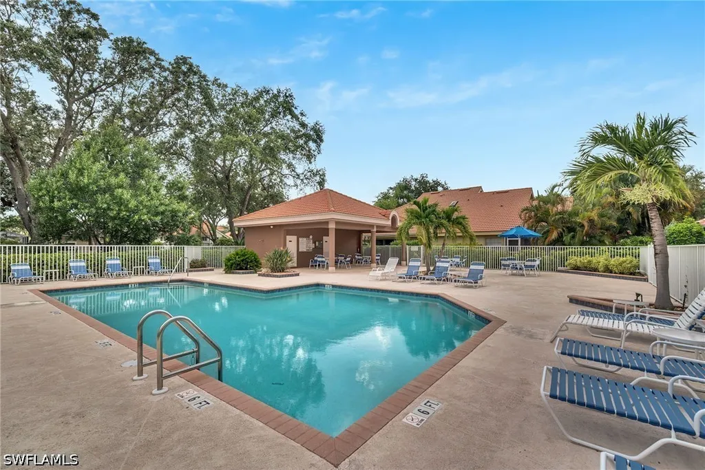 181 Napa Ridge Road E Naples FL 34119