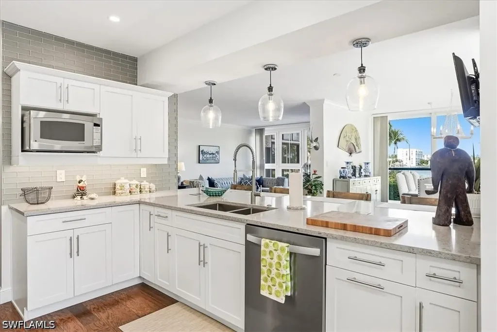 4031 Gulf Shore Boulevard N Naples FL 34103