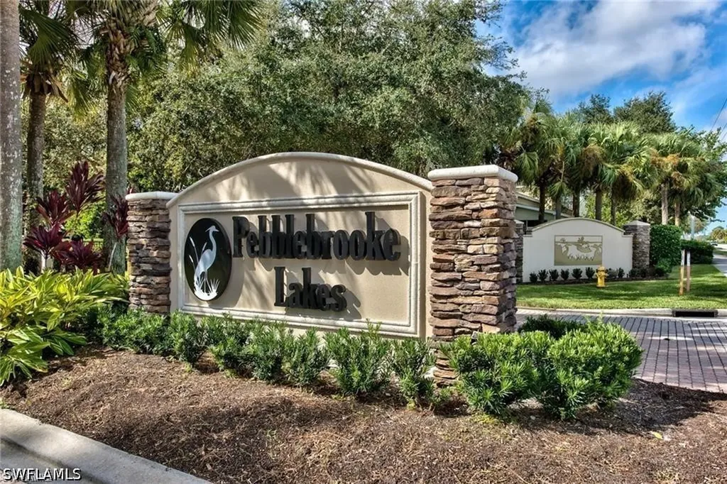 8390 Big Acorn Circle Naples FL 34119