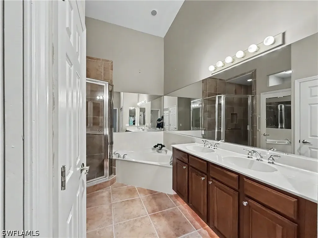 8390 Big Acorn Circle Naples FL 34119