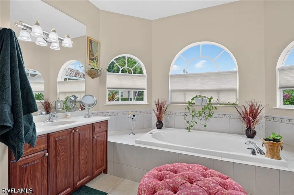 24908 Fairwinds Lane Bonita Springs FL 34135