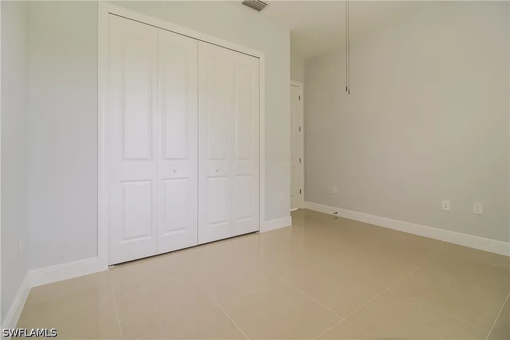 3418 4th Street SW Lehigh Acres FL 33976