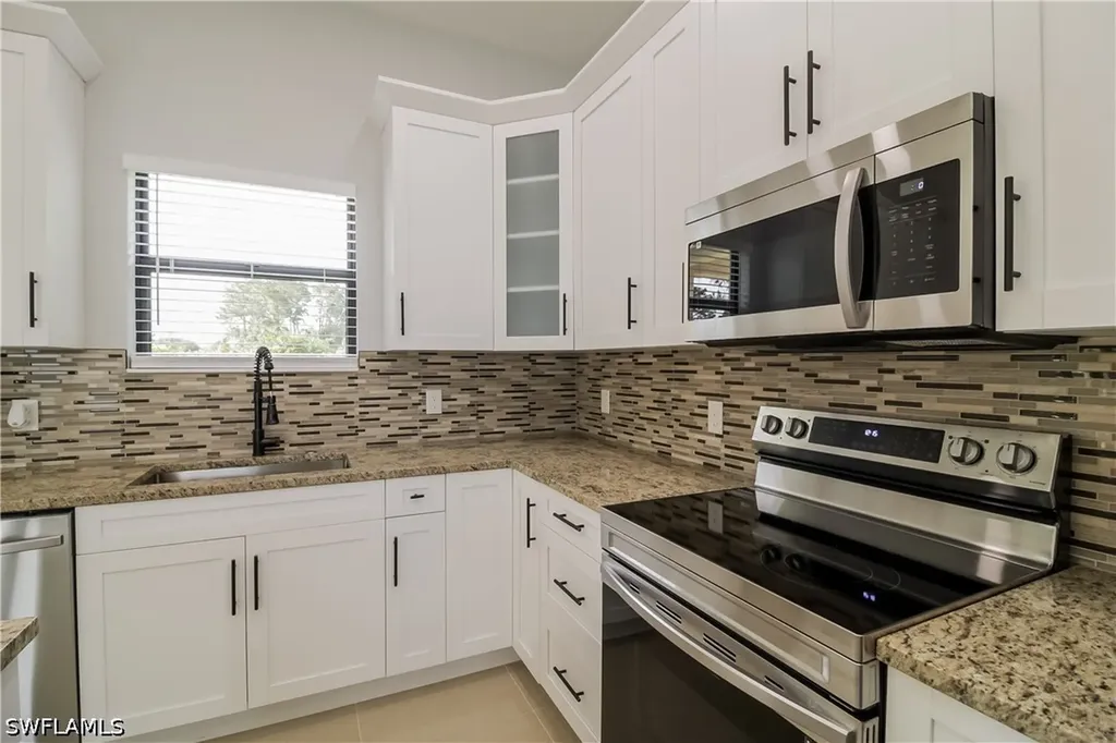 3418 4th Street SW Lehigh Acres FL 33976