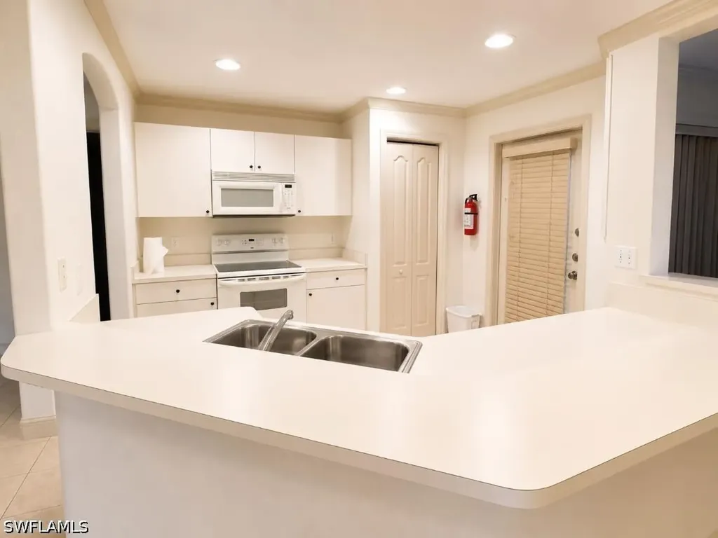 2008 Viscaya Parkway Cape Coral FL 33990