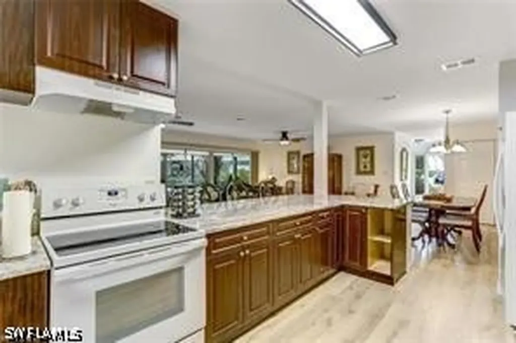 925 Palm View Drive Naples FL 34110