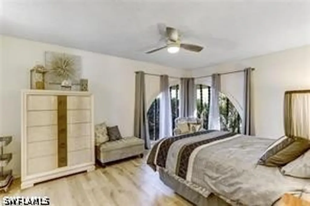925 Palm View Drive Naples FL 34110